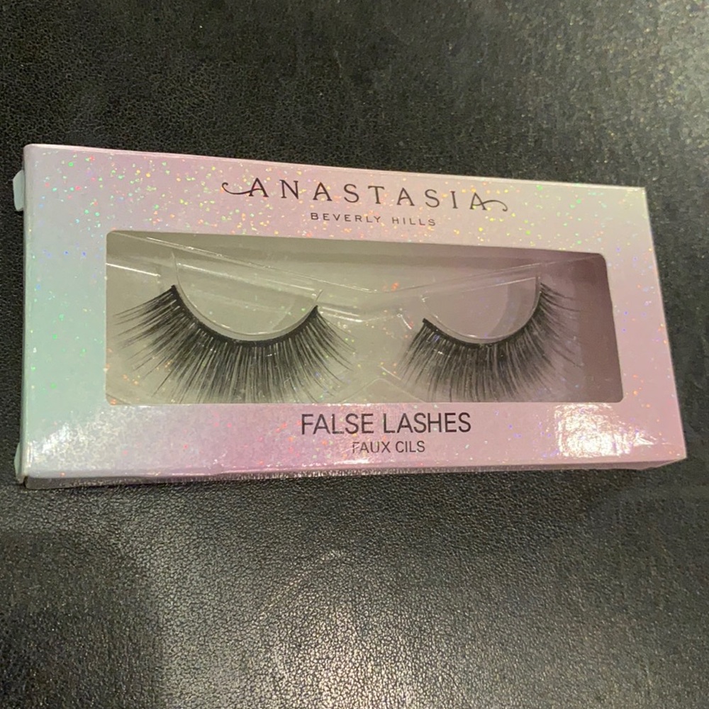 ANASTASIA of Beverly Hills Brand New FALSE LASHES